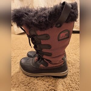Sorel Tofino Chili / Black Faux Fur Winter Waterproof Boots, Sz 6.5